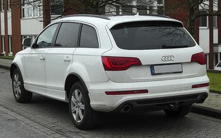 Audi Q7, вид Audi Q7, покупка авто в беларуси