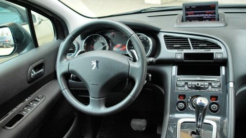 Peugeot 3008 Peugeot 3008, купить авто в беларуси