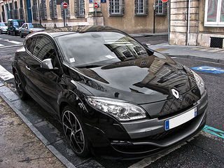 Renault Megane RS – стильный и быстрый «горячий» хэтчбек из Франции Renault Megane RS – стильный и быстрый «горячий» хэтчбек из Франции