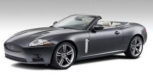 Jaguar XKR – быстрое и стильное британское купе