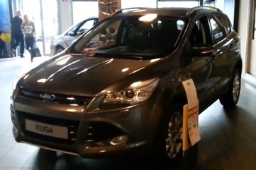 Кроссовер Ford Kuga 2014 модельного года получил атмосферный двигатель Кроссовер Ford Kuga 2014 модельного года получил атмосферный двигатель