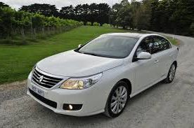 Renault Latitude - удобное авто. Renault Latitude - удобное авто.