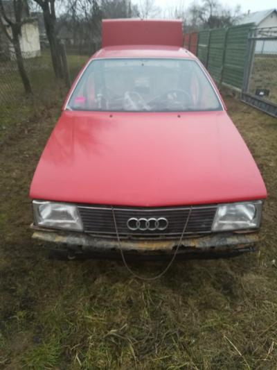 Audi 100 C3