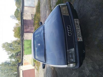 Audi 100 C3