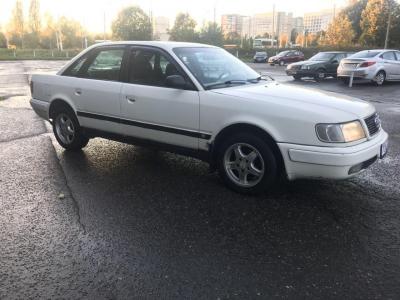 Audi 100 C4