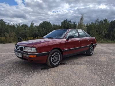 Audi 90