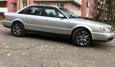 Audi A6 C4