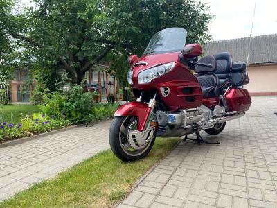 �������� Honda