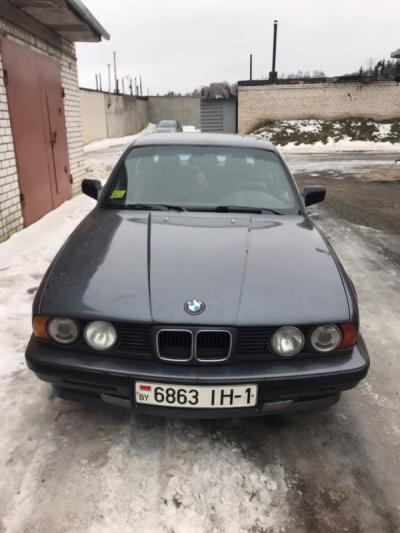 BMW 5 Series (E34)