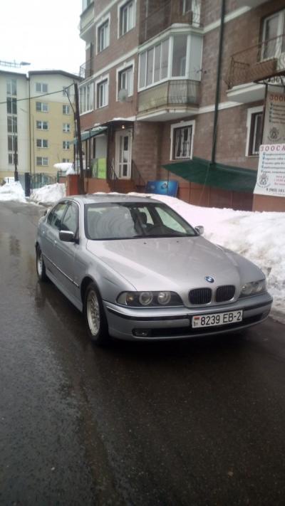 BMW 5 Series (E39)