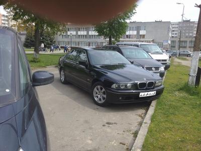BMW 5 Series (E39)
