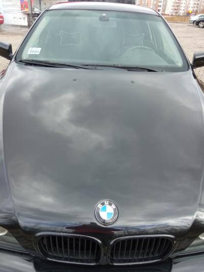 BMW 5 Series (E39)