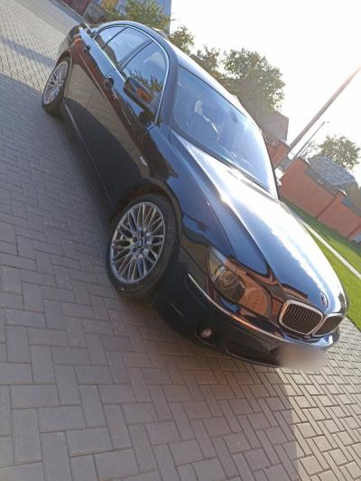 BMW 7 Series (E65)