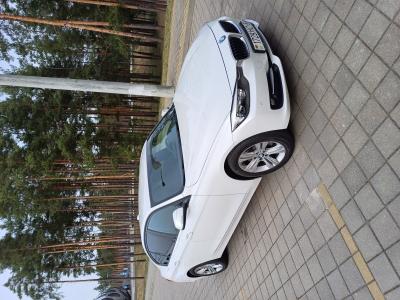 BMW 3 Series (F30)
