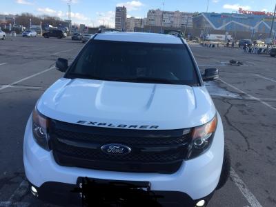 Ford Explorer V