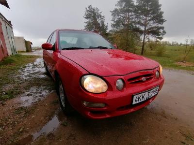 Kia Shuma