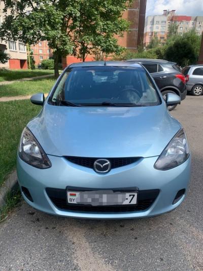 Mazda 2