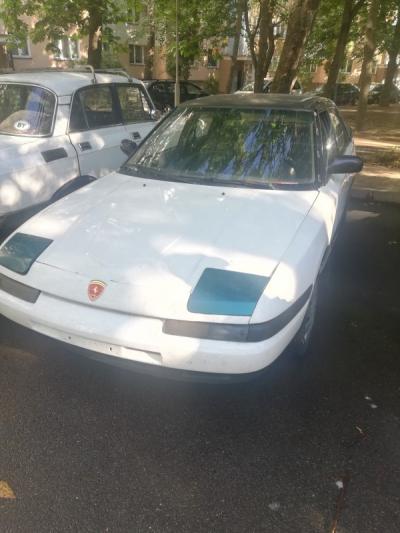 Mazda 323