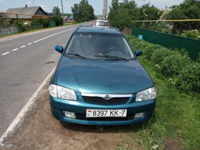 Mazda 323F