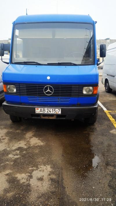 Mercedes 609D