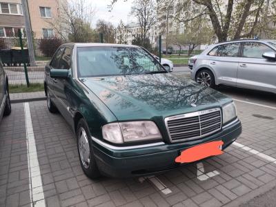 Mercedes C Class (W202)