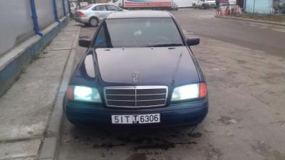 Mercedes C Class (W202)