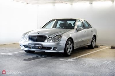 Mercedes E Class (W211)