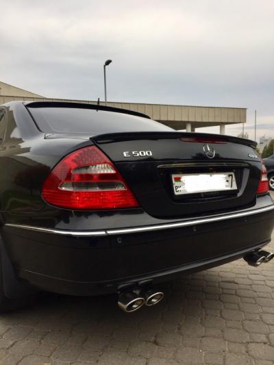 Mercedes E Class (W211)