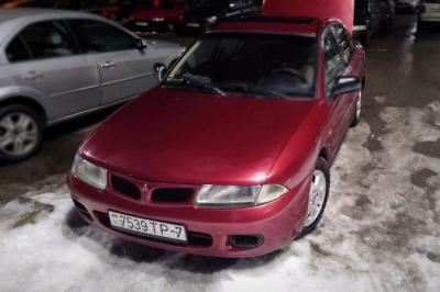 Mitsubishi Carisma