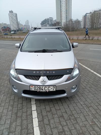 Mitsubishi Grandis
