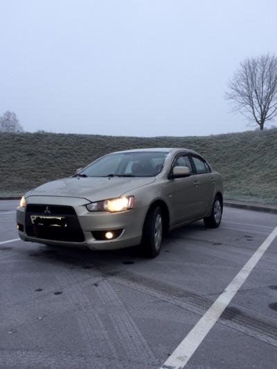 Mitsubishi Lancer