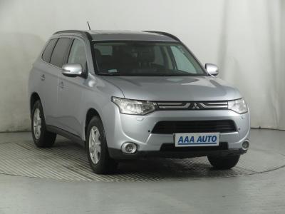 Mitsubishi Outlander II