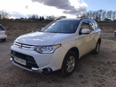 Mitsubishi Outlander III
