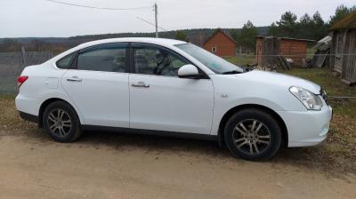 Nissan Almera