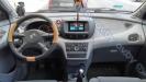 Nissan Almera Tino