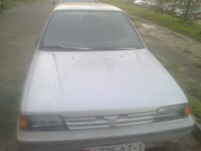 Nissan Sunny