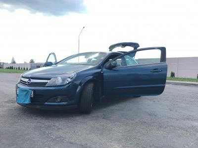 Opel Astra H