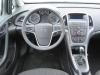 Opel Astra J