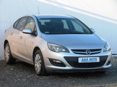 Opel Astra J