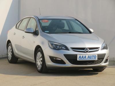 Opel Astra J