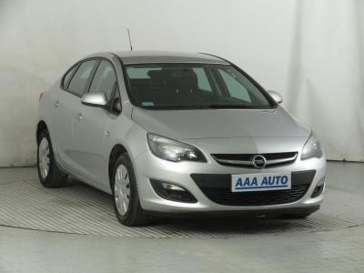Opel Astra J
