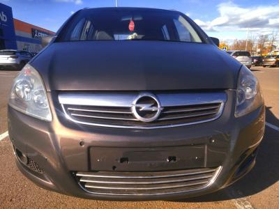 Opel Zafira Family