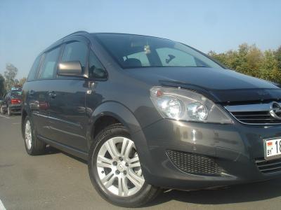 Opel Zafira Family