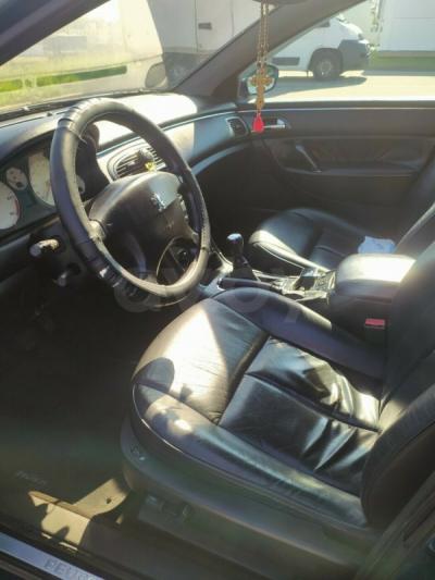 Peugeot 607