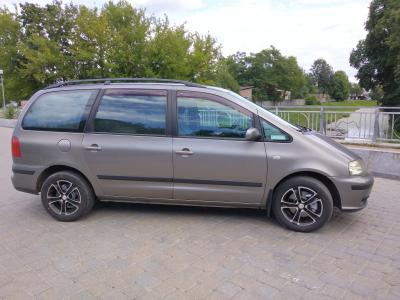 SEAT Alhambra