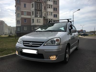 Suzuki Liana
