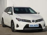 ������������� Toyota Auris
