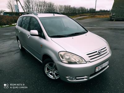 Toyota Avensis Verso