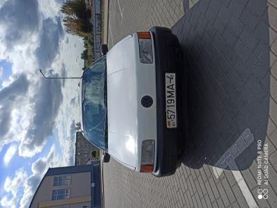 Volkswagen Passat B3