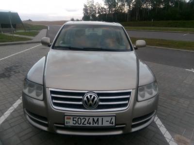 Volkswagen Touareg 1